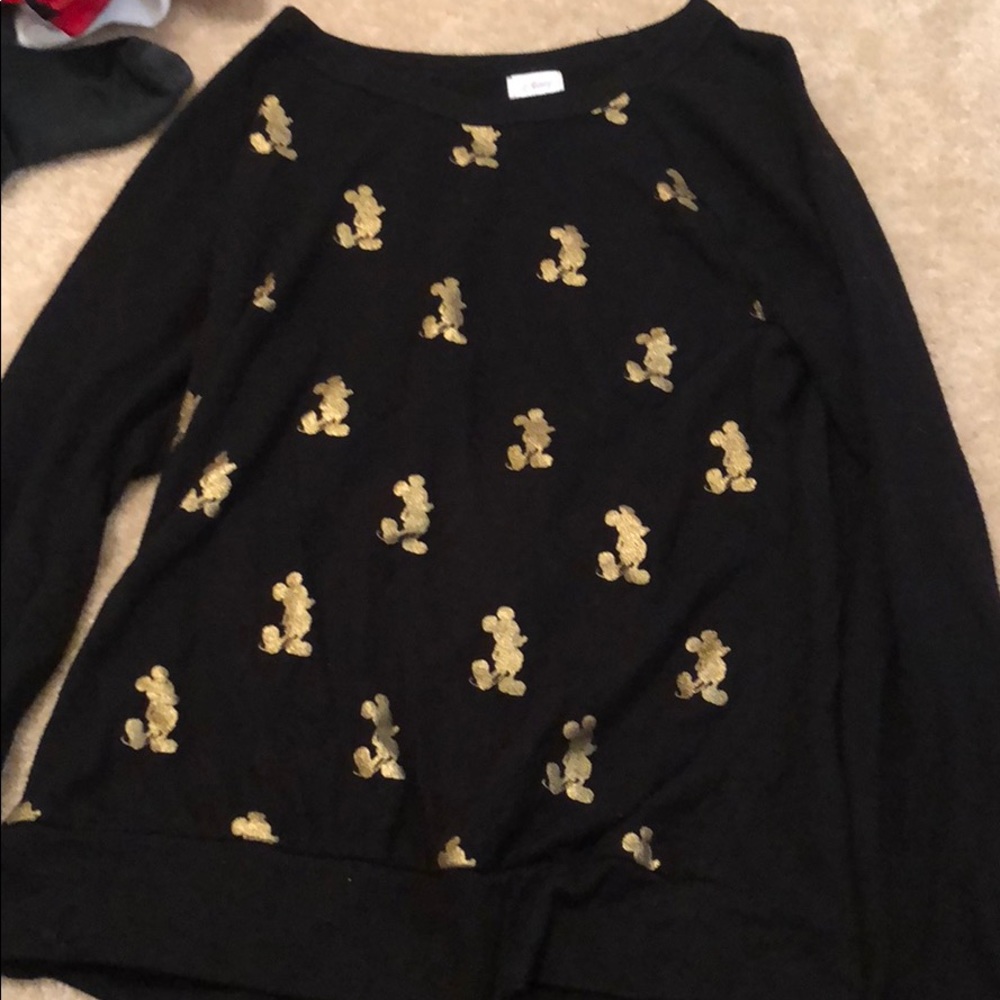 Long sleeve Mickey shirt